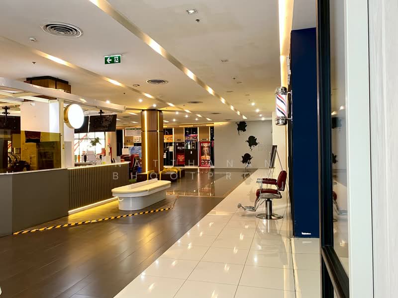 ห้อง 300A ชั้น 3 ดองกิ มอลล์ ทองหล่อ, กรุงเทพ, คลองตันเหนือ, วัฒนา, กรุงเทพ, 91 ตร.ม., พื้นที่ขายของ ให้เช่า, โดย Natthanan Bhootprom, 500152716 - DDproperty.com