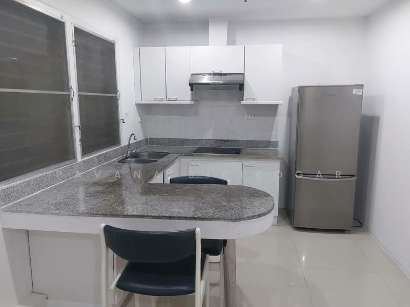 Asoke Towers, Bangkok, Sukhumvit 21 Road, Khlongtoei Nua, Watthana, Bangkok, 1 Bedroom, 78 sqm, Condo For Rent, by Pavana Sirikogar, 500152718 - DDproperty.com