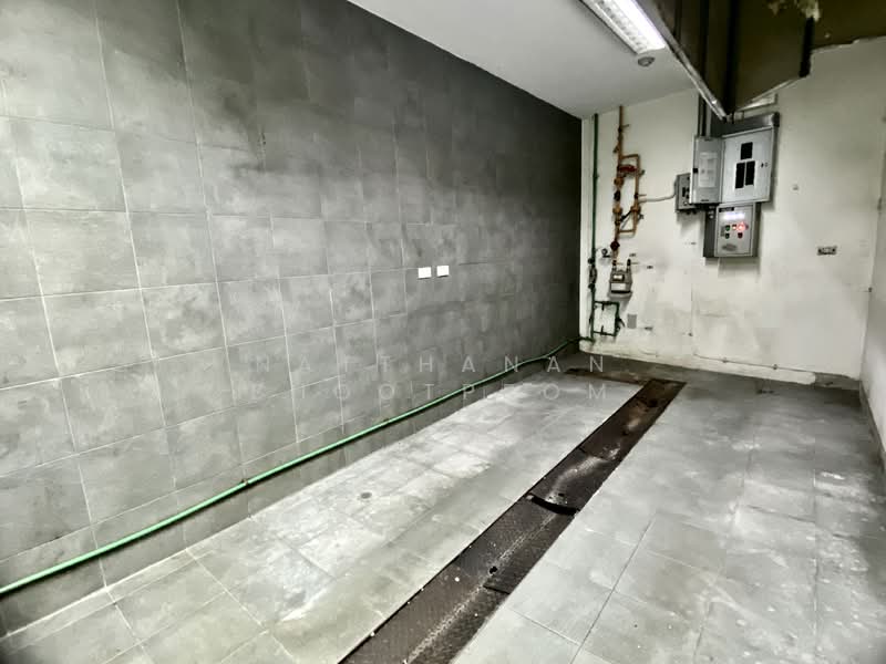 Room 305 Floor 3 Donki Mall Thonglor, Bangkok, Khlong Tan Nua, Watthana, Bangkok, , 75 sqm, Retail Space For Rent, by Natthanan Bhootprom, 500152729 - DDproperty.com