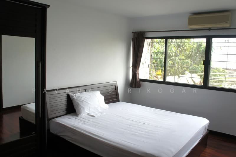 3-BR Townhouse, Bangkok, Bang Chak, Phra Khanong, Bangkok, 3 Bedrooms, 350 sqm, Townhouse For Rent, by Pavana Sirikogar, 500152738 - DDproperty.com