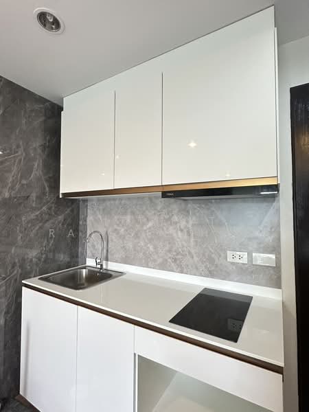 Park Lane Jomtien, Chon Buri (Pattaya), Boonkanjana 6 Alley, Nong Pru, Bang Lamung (Pattaya), Chon Buri (Pattaya), 1 Bedroom, 36 sqm, Condo For Sale, by Kittipat Rangseethammakul, 500152760 - DDproperty.com