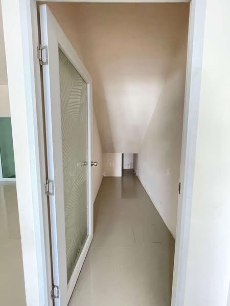 อาคารพานิชย์ ทำเลค้าขายติดถนนหลัก บ้านพรุ, Songkhla, Ban Phru, Hat Yai, Songkhla, 3 Bedrooms, 160 sqm, Townhouse For Sale, by ศุภกฤต ยืนยงสวัสดิ์, 500152763 - DDproperty.com