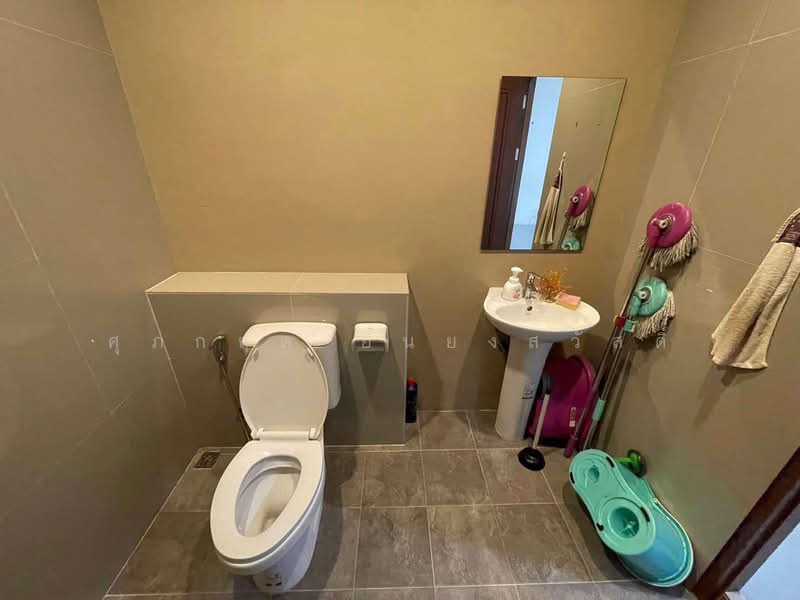 อาคารพานิชย์ ทำเลค้าขายติดถนนหลัก บ้านพรุ, Songkhla, Ban Phru, Hat Yai, Songkhla, 3 Bedrooms, 160 sqm, Townhouse For Sale, by ศุภกฤต ยืนยงสวัสดิ์, 500152763 - DDproperty.com