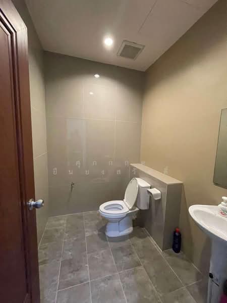 อาคารพานิชย์ ทำเลค้าขายติดถนนหลัก บ้านพรุ, สงขลา, บ้านพรุ, หาดใหญ่, สงขลา, 160 ตร.ม., ทาวน์เฮ้าส์ ขาย, โดย ศุภกฤต ยืนยงสวัสดิ์, 500152763 - DDproperty.com