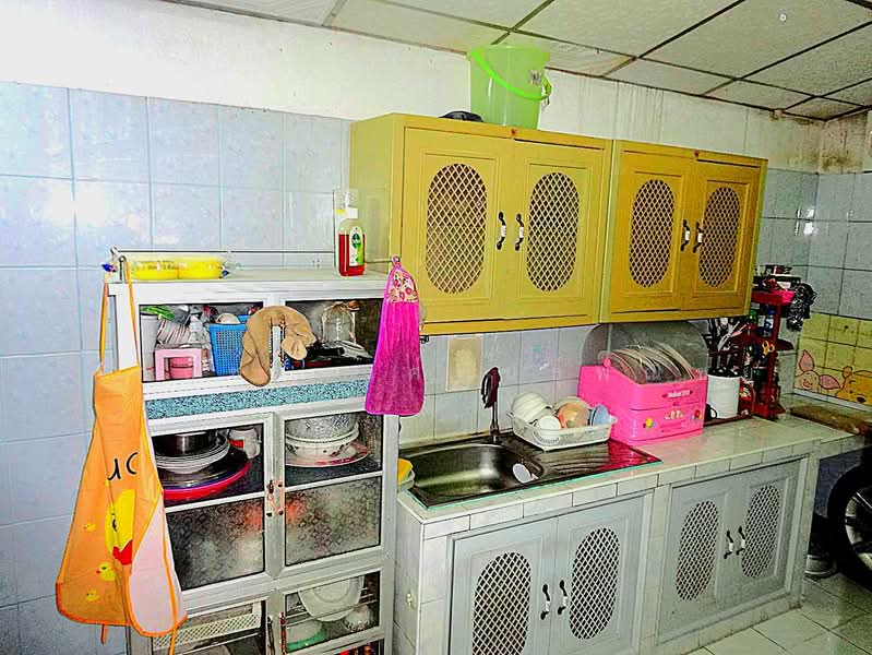 ขายทาวน์โฮม ขนาดใหญ่ หมู่บ้านสวนทิพย์ 4 สามพราน นครปฐม, นครปฐม, เพชรเกษม, อ้อมใหญ่, สามพราน, นครปฐม, 250 ตร.ม., ทาวน์เฮ้าส์ ขาย, โดย สุกฤช พงศ์พันธุ์พณิชย์, 500152773 - DDproperty.com