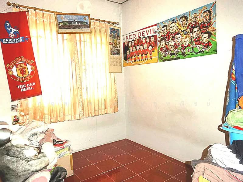 Large townhome for sale at Suan Thip 4 Village, Sam Phran, Nakhon Pathom., Nakhon Pathom, เพชรเกษม, Om Yai, Sam Phran, Nakhon Pathom, 3 Bedrooms, 250 sqm, Townhouse For Sale, by สุกฤช พงศ์พันธุ์พณิชย์, 500152773 - DDproperty.com