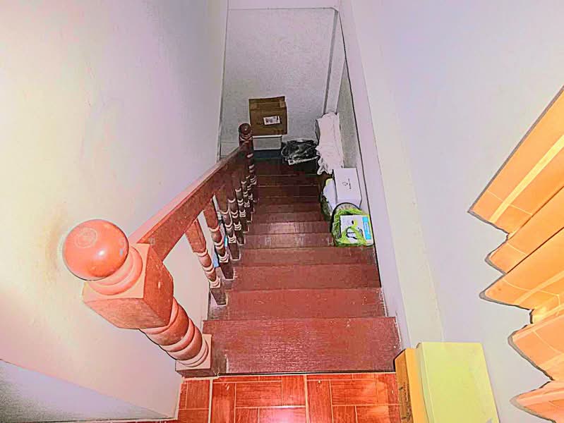 Large townhome for sale at Suan Thip 4 Village, Sam Phran, Nakhon Pathom., Nakhon Pathom, เพชรเกษม, Om Yai, Sam Phran, Nakhon Pathom, 3 Bedrooms, 250 sqm, Townhouse For Sale, by สุกฤช พงศ์พันธุ์พณิชย์, 500152773 - DDproperty.com