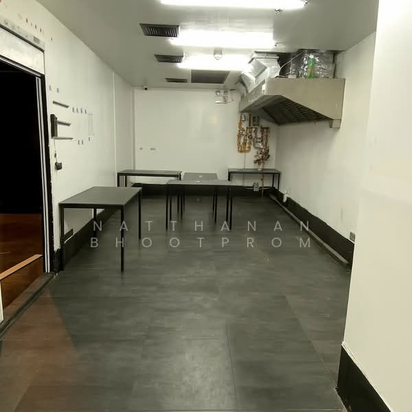 Room 311 Floor 3 Donki Mall Thonglor, Bangkok, Khlong Tan Nua, Watthana, Bangkok, , 269 sqm, Retail Space For Rent, by Natthanan Bhootprom, 500152781 - DDproperty.com