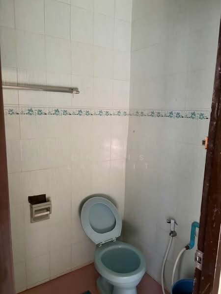 2-BR Townhouse, Bangkok, Thung Khru, Thung Khru, Bangkok, 2 Bedrooms, 93 sqm, Townhouse For Sale, by Chavis Laismit, 500152814 - DDproperty.com