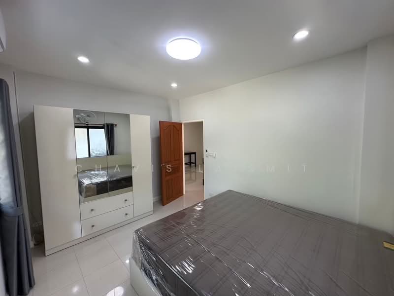 Perfect Place Ramkhamhaeng 164, Bangkok, Soi Ramkhamhaeng 164, Saphan Sung, Saphan Sung, Bangkok, 5 Bedrooms, 495 sqm, Single Detached House For Rent, by Chavis Laismit, 500152818 - DDproperty.com
