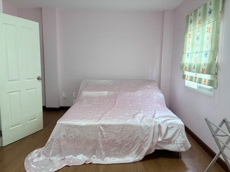 Urban Sathorn, Bangkok, Ratchaphruek Road, Bang Chak, Phasi Charoen, Bangkok, 3 Bedrooms, 255 sqm, Townhouse For Rent, by keymatters property, 500152839 - DDproperty.com