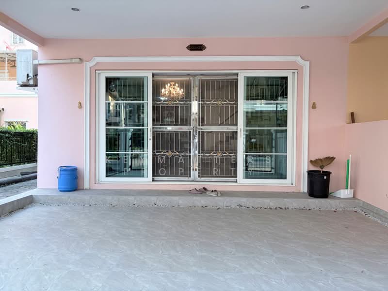 Urban Sathorn, Bangkok, Ratchaphruek Road, Bang Chak, Phasi Charoen, Bangkok, 3 Bedrooms, 255 sqm, Townhouse For Rent, by keymatters property, 500152839 - DDproperty.com