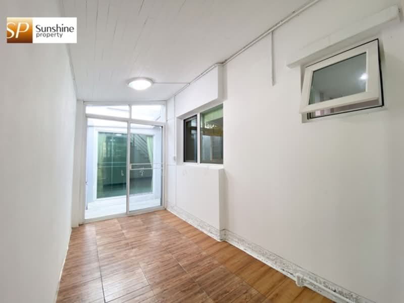 Casa Ville Ramintra-Hathairat, Pathum Thani, Hathairat Road, Bung Kham Proi, Lam Luk Ka, Pathum Thani, 5 Bedrooms, 107 sqm, Single Detached House For Sale, by เรียลตี้ วัน, 500152849 - DDproperty.com