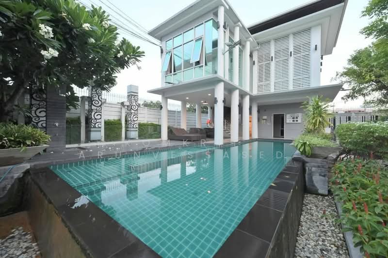 Baan Klang Muang Ratchada 36 : บ้านกลางเมือง รัชดา 36, กรุงเทพ, รัชดาภิเษก 36 แยก 9-3-6, จันทรเกษม, จตุจักร, กรุงเทพ, 410 ตร.ม., ทาวน์เฮ้าส์ ขาย, โดย Komkrit  Arunvessased , 500152850 - DDproperty.com