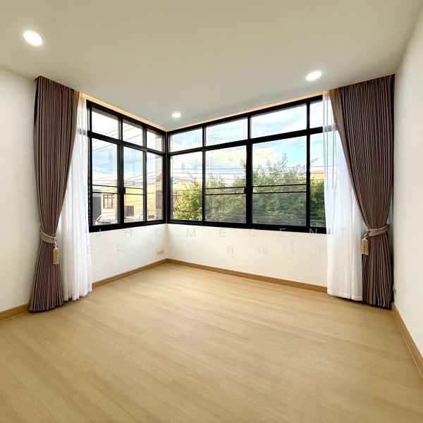 The Season Phetkasem 69, Bangkok, 79 Road along Khlong Phasi Charoen, southern side, Nong Kham, Nong Khaem, Bangkok, 3 Bedrooms, 180 sqm, Single Detached House For Sale, by AJHOMECENTER - คุณโต, 500152878 - DDproperty.com