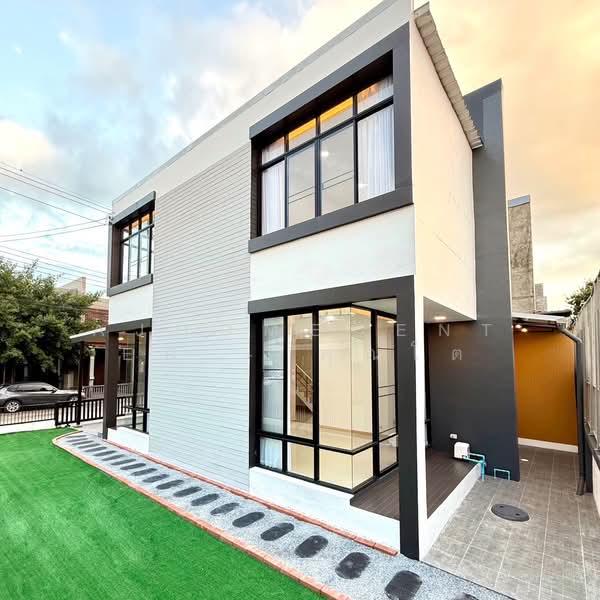 The Season Phetkasem 69, Bangkok, 79 Road along Khlong Phasi Charoen, southern side, Nong Kham, Nong Khaem, Bangkok, 3 Bedrooms, 180 sqm, Single Detached House For Sale, by AJHOMECENTER - คุณโต, 500152878 - DDproperty.com