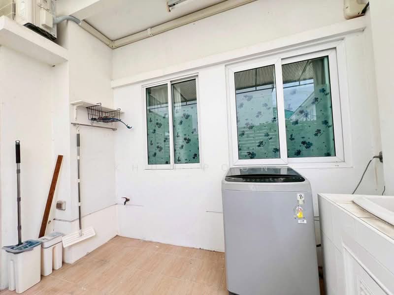 FOR RENT – Pet-Friendly Detached House | Near Suvarnabhumi Airport & ARL Lat Krabang (SPSSR81, Bangkok, ลาดกระบัง, Lat Krabang, Lat Krabang, Bangkok, 3 Bedrooms, 200 sqm, Single Detached House For Rent, by Khun Poon, 500152887 - DDproperty.com