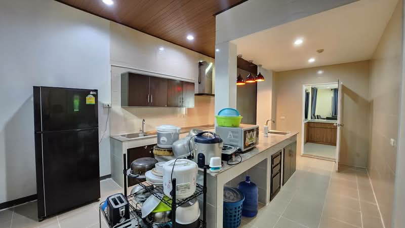 Vararom Premium City Hall, Chiang Mai, San Phi Sua, Muang Chiang Mai, Chiang Mai, 5 Bedrooms, 300 sqm, Single Detached House For Rent, by Koi Yanawee, 500152895 - DDproperty.com