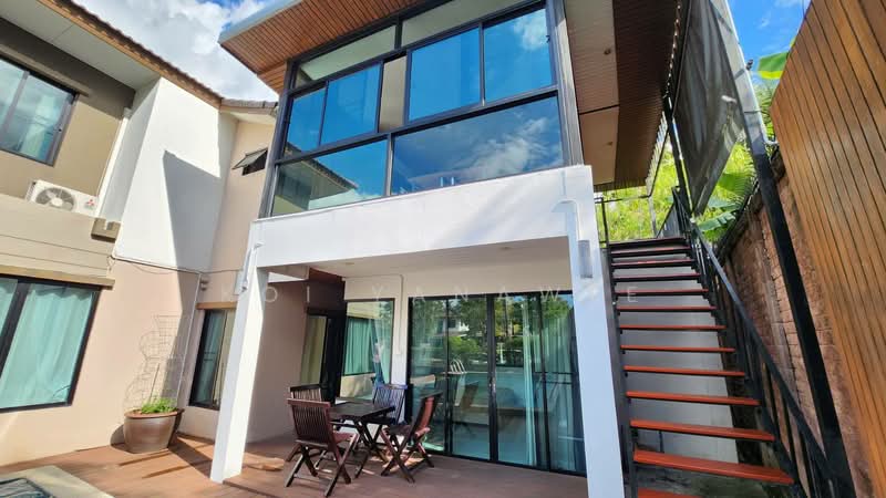 Vararom Premium City Hall, Chiang Mai, San Phi Sua, Muang Chiang Mai, Chiang Mai, 5 Bedrooms, 300 sqm, Single Detached House For Rent, by Koi Yanawee, 500152895 - DDproperty.com