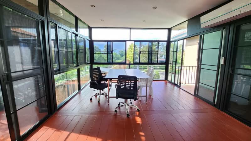 Vararom Premium City Hall, Chiang Mai, San Phi Sua, Muang Chiang Mai, Chiang Mai, 5 Bedrooms, 300 sqm, Single Detached House For Rent, by Koi Yanawee, 500152895 - DDproperty.com