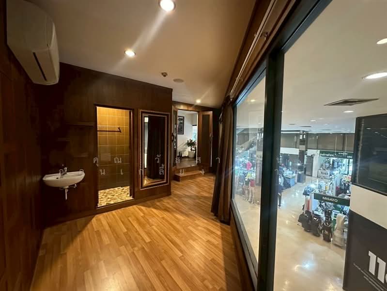 ขาย - อาคารชาญอิสสระ ทาวเวอร์ 1 ( Charn Issara Tower I ), กรุงเทพ