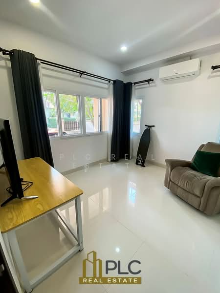 Pool Villa for Sale in Na Jomtien, Sattahip, Chon Buri (Pattaya), Bang Lamung, Bang Lamung (Pattaya), Chon Buri (Pattaya), 3 Bedrooms, 240 sqm, Single Detached House For Sale, by PLC Real Estate, 500152899 - DDproperty.com