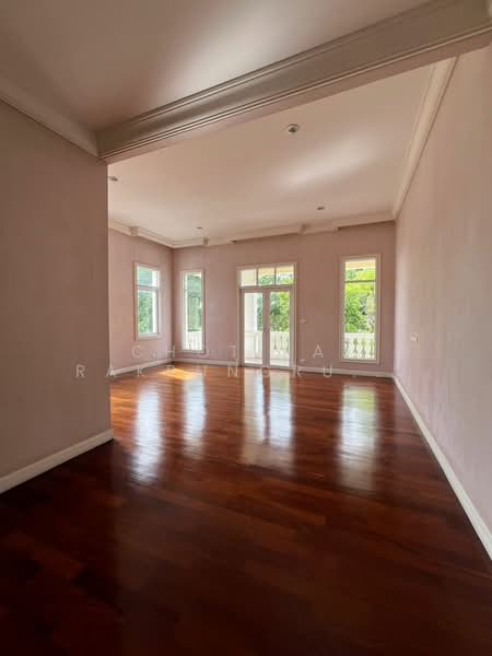 The Royal Residence, Bangkok, Prasert - Manukitch Road, Chorake Bua, Lat Phrao, Bangkok, 7 Bedrooms, 1,154 sqm, Single Detached House For Sale, by Chotika   Rakrungrueang, 500152951 - DDproperty.com