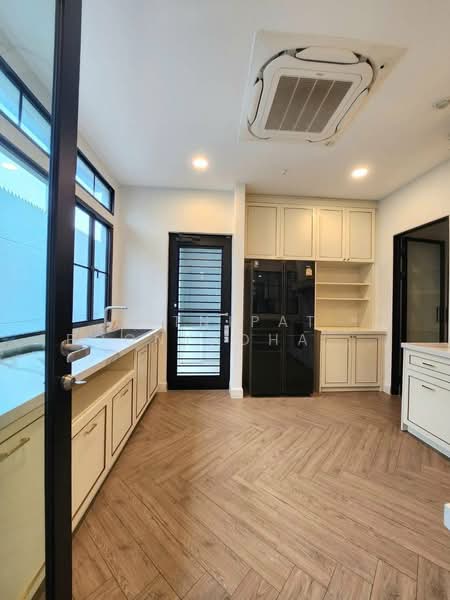 Nanthawan Pracha Chuen, Nonthaburi, Prachachuen Road, Bang Talat, Pak Kret, Nonthaburi, 4 Bedrooms, 200 sqm, Single Detached House For Rent, by Kitnipat Boonyadhammakul, 500152962 - DDproperty.com