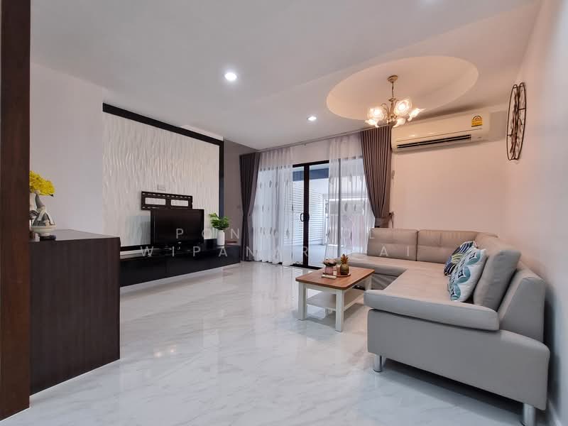 Pruksa Ville 57 Pattanakarn, Bangkok, Soi Pattanakarn 38, Suan Luang, Suan Luang, Bangkok, 3 Bedrooms, 130 sqm, Townhouse For Sale, by Ponwimol Wipanarapai, 500152995 - DDproperty.com