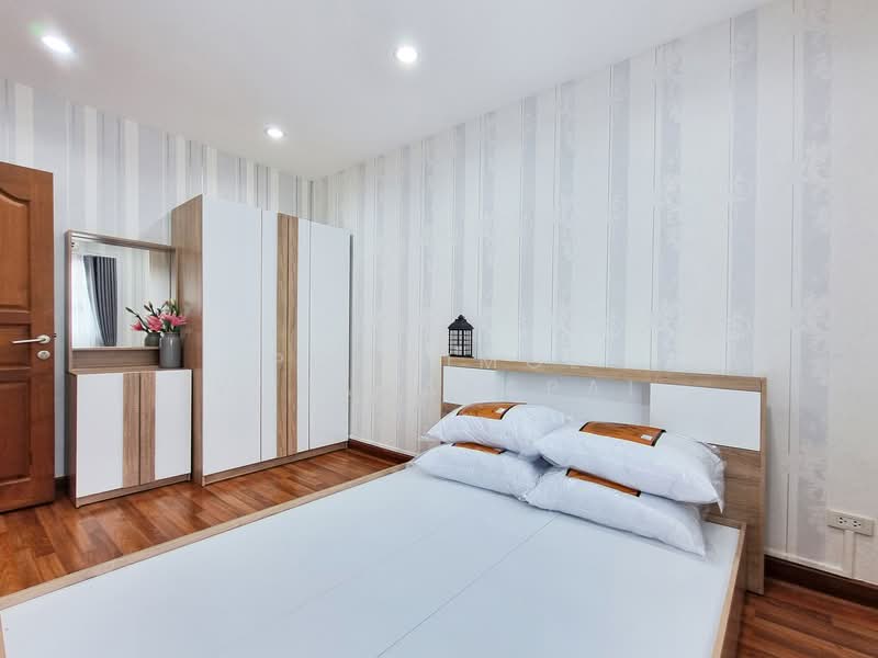 Pruksa Ville 57 Pattanakarn, Bangkok, Soi Pattanakarn 38, Suan Luang, Suan Luang, Bangkok, 3 Bedrooms, 130 sqm, Townhouse For Sale, by Ponwimol Wipanarapai, 500152995 - DDproperty.com