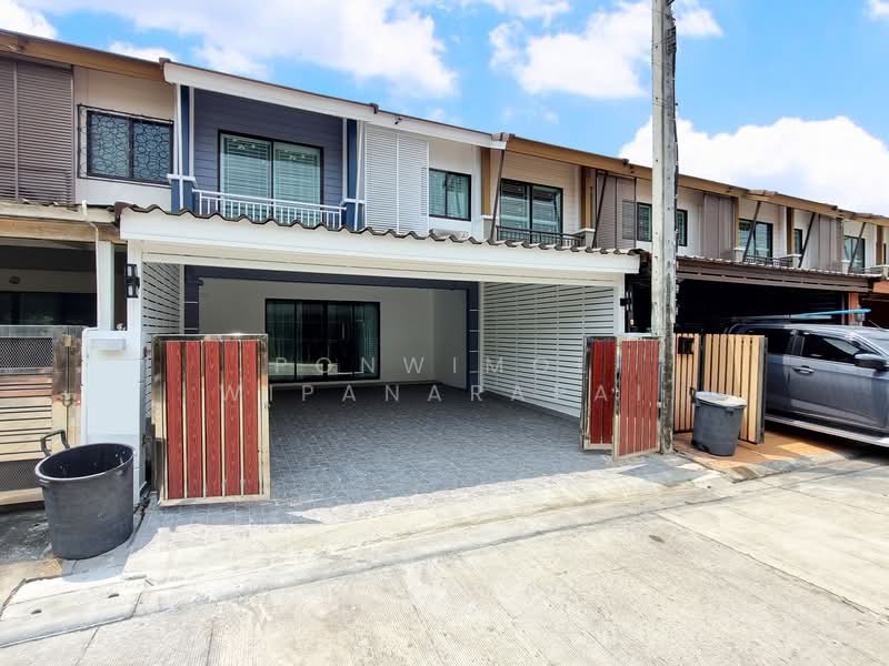 Pruksa Ville 57 Pattanakarn, Bangkok, Soi Pattanakarn 38, Suan Luang, Suan Luang, Bangkok, 3 Bedrooms, 130 sqm, Townhouse For Sale, by Ponwimol Wipanarapai, 500152995 - DDproperty.com
