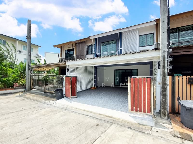 Pruksa Ville 57 Pattanakarn, Bangkok, Soi Pattanakarn 38, Suan Luang, Suan Luang, Bangkok, 3 Bedrooms, 130 sqm, Townhouse For Sale, by Ponwimol Wipanarapai, 500152995 - DDproperty.com