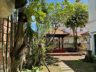 ขาย - Laddarom Watcharapol-Rattanakosin : ลัดดารมย์ วัชรพล–รัตนโกสินทร์, กรุงเทพ