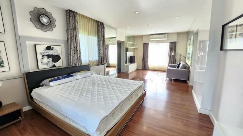 Vararom Premium City Hall, Chiang Mai, San Phi Sua, Muang Chiang Mai, Chiang Mai, 4 Bedrooms, 250 sqm, Single Detached House For Rent, by Koi Yanawee, 500153001 - DDproperty.com