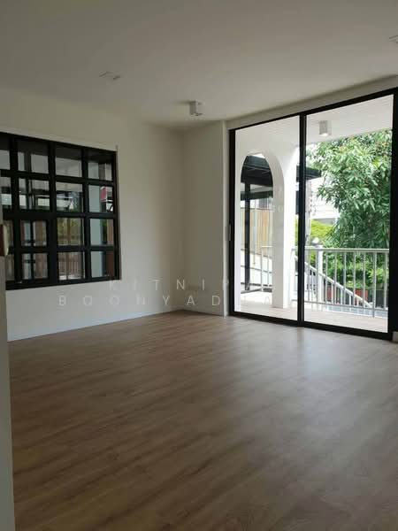 บ้าน 4-ห้องนอน, กรุงเทพ, บางจาก, พระโขนง, กรุงเทพ, 287 ตร.ม., บ้านเดี่ยว ให้เช่า, โดย Kitnipat Boonyadhammakul, 500153002 - DDproperty.com
