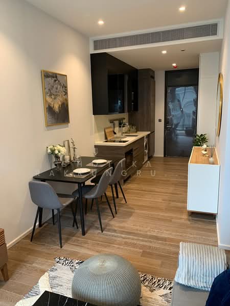 Muniq Langsuan, Bangkok, Soi Tonson, Lumphini, Pathum Wan, Bangkok, 1 Bedroom, 52 sqm, Condo For Rent, by Chotika   Rakrungrueang, 500153005 - DDproperty.com