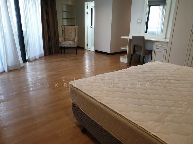 Baan Suanpetch, Bangkok, 18 Soi Sukhumvit 39, Khlong Tan Nua, Watthana, Bangkok, 2 Bedrooms, 133 sqm, Condo For Rent, by Chotika   Rakrungrueang, 500153017 - DDproperty.com