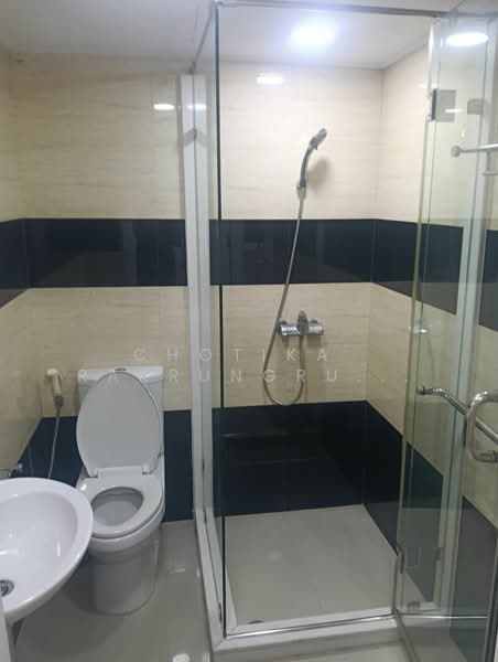 Baan Suanpetch, Bangkok, 18 Soi Sukhumvit 39, Khlong Tan Nua, Watthana, Bangkok, 2 Bedrooms, 133 sqm, Condo For Rent, by Chotika   Rakrungrueang, 500153017 - DDproperty.com