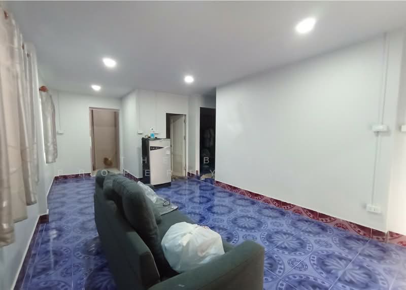 หมู่บ้านอยู่สบายพรรพีวิลล่า คลองหนึ่ง, Pathum Thani, Khlong Nung, Khlong Luang, Pathum Thani, 2 Bedrooms, 136 sqm, Single Detached House For Sale, by The Best Property  เที่ยง, 500153024 - DDproperty.com