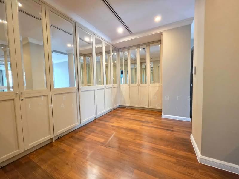 Baan Sansiri Sukhumvit 67, Bangkok, 32 Soi Sukhumvit 67, Phra Kanong Nua, Watthana, Bangkok, 4 Bedrooms, 394 sqm, Single Detached House For Rent, by The Elite Homes (Thailand) Co., Ltd., 500153037 - DDproperty.com