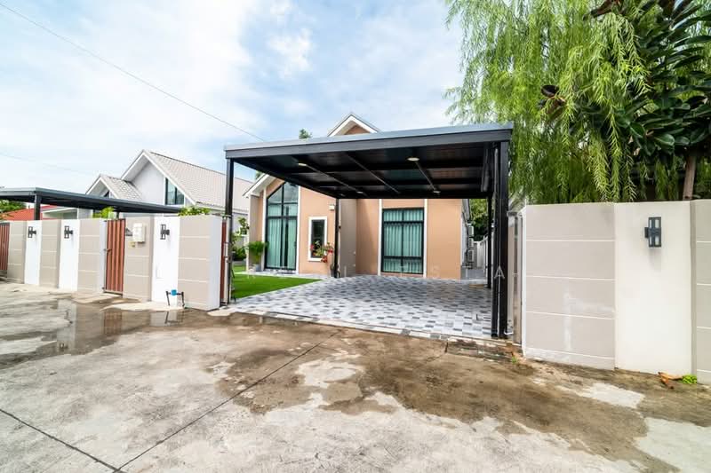 Single House for Sale in Siam Country Club, East Pattaya, Chon Buri (Pattaya), Bang Lamung, Bang Lamung (Pattaya), Chon Buri (Pattaya), 3 Bedrooms, 247 sqm, Single Detached House For Sale, by PLC Real Estate, 500153056 - DDproperty.com