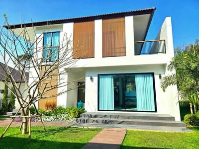 ขาย - บ้านสวย Pool Villa สร้างใหม่ 5 ห้องนอน โซนหางดง เชียงใหม่ สะดวกสบาย เดินทางเข้าเมืองง่าย ใกล้สนามบิน, เชียงใหม่