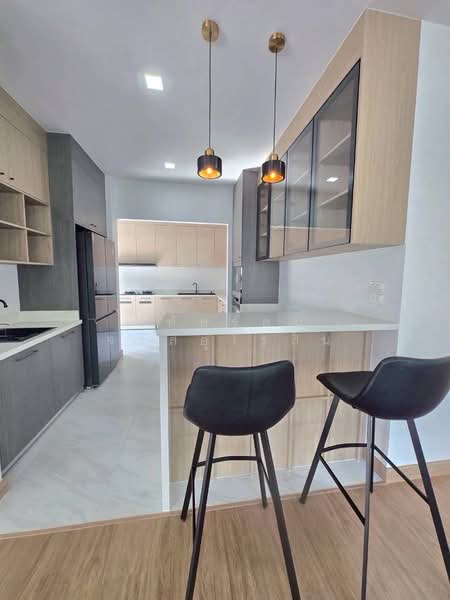 Beautiful Newly Built 5-Bedroom Pool Villa in Hang Dong, Chiang Mai – Only 15 Minutes to the Airport, Chiang Mai, เชียงใหม่-หางดง, San Phak Wan, Hang Dong, Chiang Mai, 5 Bedrooms, 350 sqm, Single Detached House For Sale, by หทัยรัตน์ จรัสอุไรสิน, 500153061 - DDproperty.com