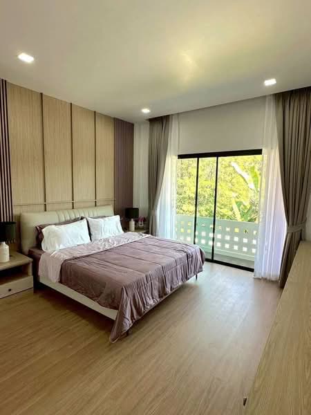 Beautiful Newly Built 5-Bedroom Pool Villa in Hang Dong, Chiang Mai – Only 15 Minutes to the Airport, Chiang Mai, เชียงใหม่-หางดง, San Phak Wan, Hang Dong, Chiang Mai, 5 Bedrooms, 350 sqm, Single Detached House For Sale, by หทัยรัตน์ จรัสอุไรสิน, 500153061 - DDproperty.com