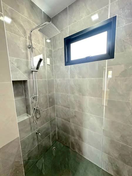 Beautiful Newly Built 5-Bedroom Pool Villa in Hang Dong, Chiang Mai – Only 15 Minutes to the Airport, Chiang Mai, เชียงใหม่-หางดง, San Phak Wan, Hang Dong, Chiang Mai, 5 Bedrooms, 350 sqm, Single Detached House For Sale, by หทัยรัตน์ จรัสอุไรสิน, 500153061 - DDproperty.com