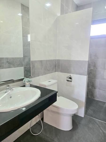 Beautiful Newly Built 5-Bedroom Pool Villa in Hang Dong, Chiang Mai – Only 15 Minutes to the Airport, Chiang Mai, เชียงใหม่-หางดง, San Phak Wan, Hang Dong, Chiang Mai, 5 Bedrooms, 350 sqm, Single Detached House For Sale, by หทัยรัตน์ จรัสอุไรสิน, 500153061 - DDproperty.com