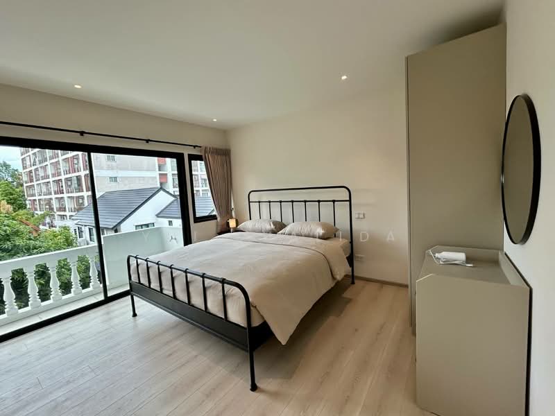 ขายบ้าน Townhome ห้วยขวาง-รัชดา มีลิฟท์ส่วนตัว ใกล้ MRT ห้วยขวาง, กรุงเทพ, ห้วยขวาง, กรุงเทพ, 380 ตร.ม., ทาวน์เฮ้าส์ ขาย, โดย Yui Chalida, 500153062 - DDproperty.com