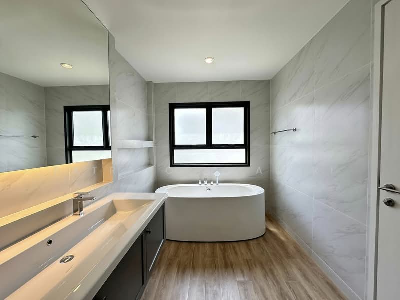 Setthasiri Bangna Km.10, Samut Prakan, Bangphli Yai, Bang Plee, Samut Prakan, 5 Bedrooms, 377 sqm, Single Detached House For Sale, by Patraporn Kansri, 500153077 - DDproperty.com