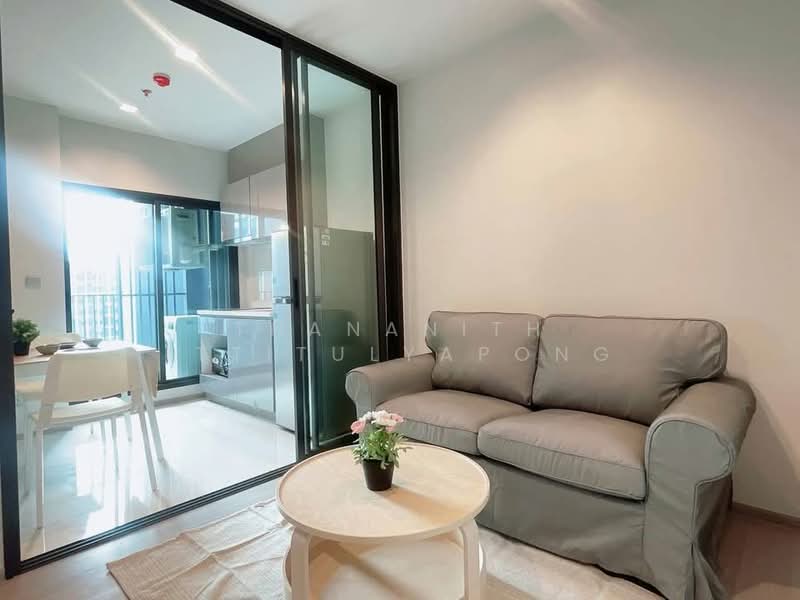 Life Asoke-Rama 9, Bangkok, 626 Asoke-Dindaeng Road, Makkasan, Ratchathewi, Bangkok, 1 Bedroom, 32 sqm, Condo For Rent, by Thananith Ittitulyapong, 500153086 - DDproperty.com