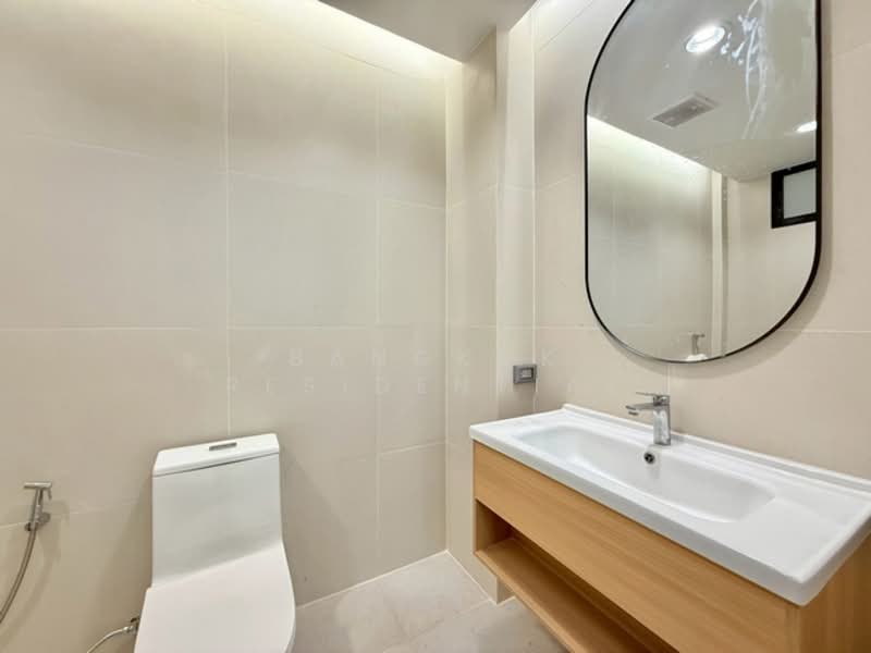 Mu Baan Navin, Bangkok, Soi Navin, Chong Nonsi, Yan Nawa, Bangkok, 4 Bedrooms, 334 sqm, Townhouse For Rent, by Bangkok Residential, 500153098 - DDproperty.com